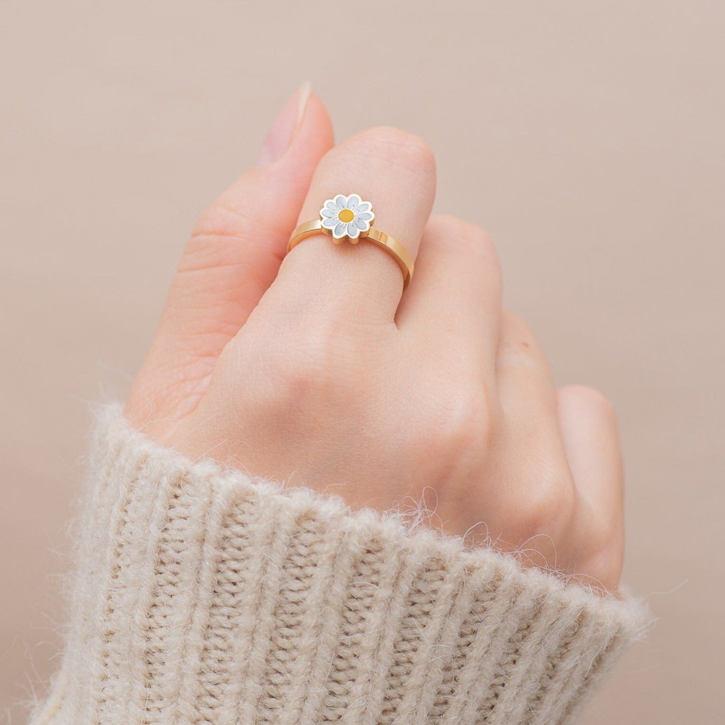 SpinFlare Ring